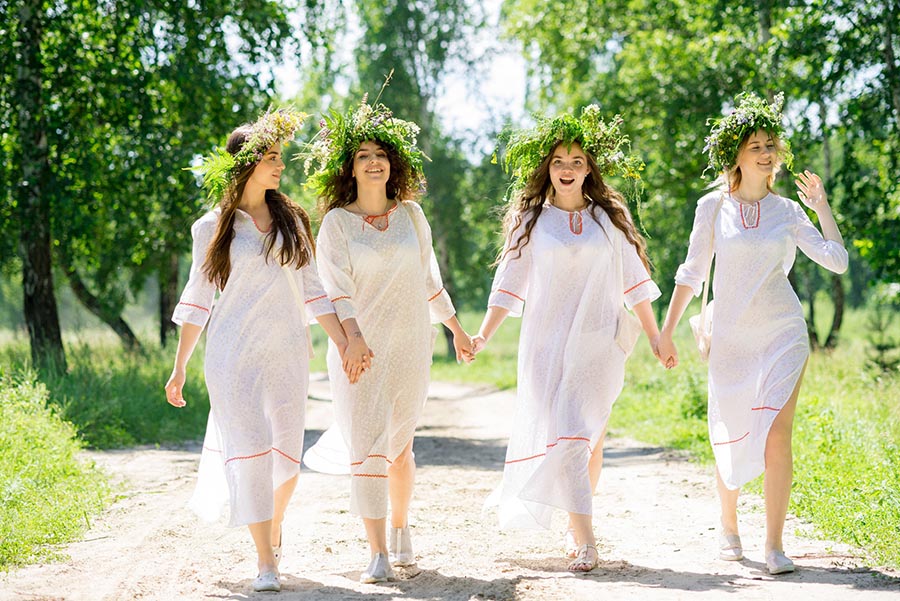 A cozy shot with Slavic girls — straight from Vasai Virar