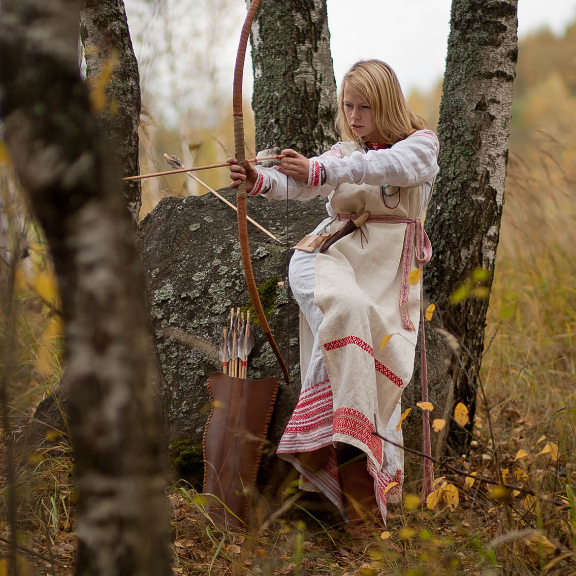 Sexy photo Girls in Slavic costumes in Vasai Virar