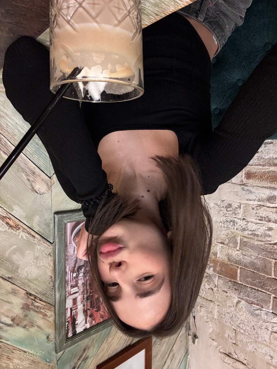 Fresh photos, fresh mood — Tina online in Vasai Virar